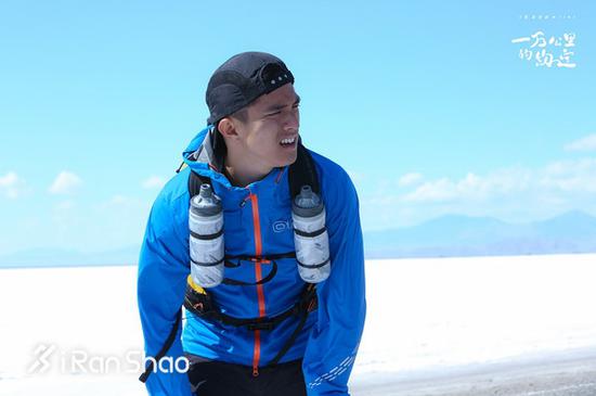 一万公里的约定 跑过半个地球来爱你