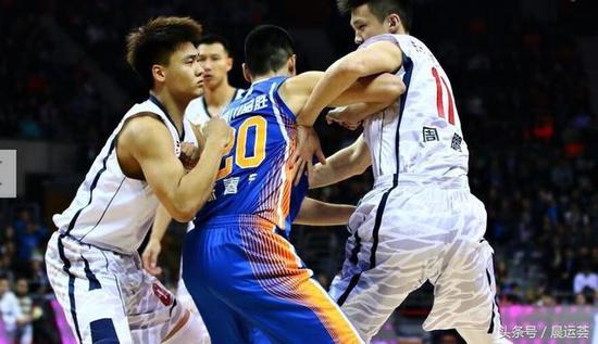 致敬!四川168岁五佬得分前十 刘炜也能打到40