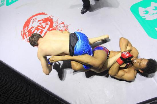 精武门半决赛圆满落幕 四川恩波龙云格斗会师总决赛_武术散打_新浪竞技风暴_新浪网