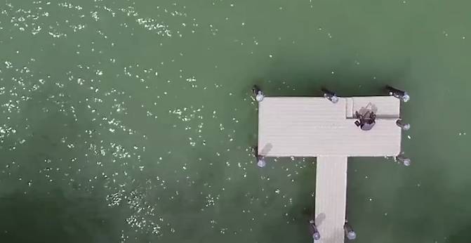 被裁+球衣退役!你只是被击倒没有被击败