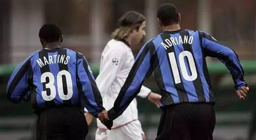 18岁就在欧冠米兰德比进球 中超让他变回实况