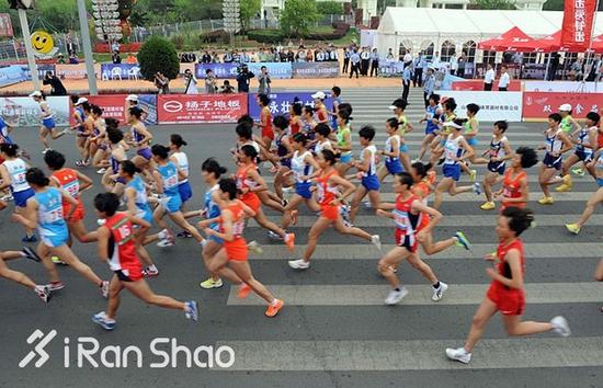 全运会亚军曹茉婕 青海一姐再战世锦赛马拉松