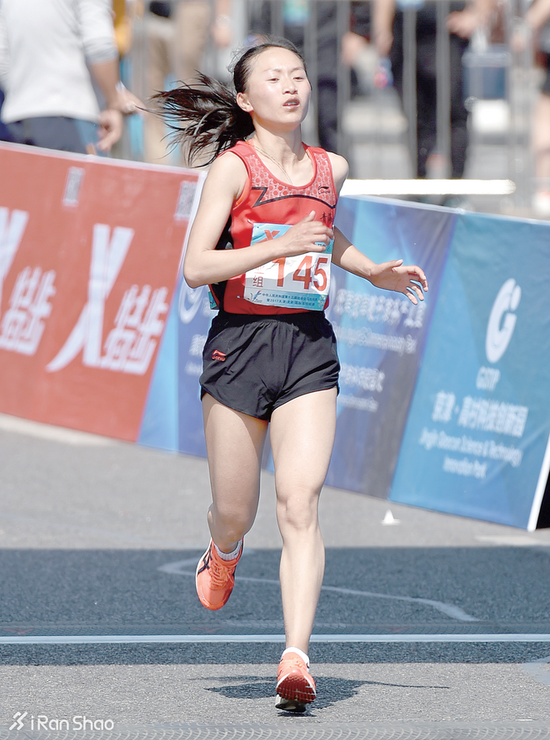 全运会亚军曹茉婕 青海一姐再战世锦赛马拉松