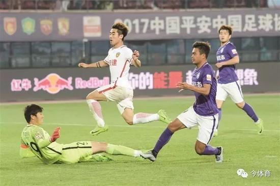 泰达需救赎 若沦为联赛垫底球员心理或崩溃_中超