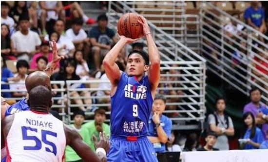 网评:广州队为何偏爱收集台湾球员?_CBA