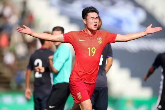 中国足球知识竞赛你能答上几题? 看嘴唇认球员