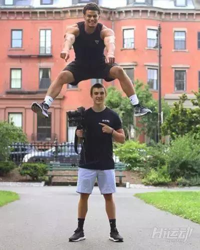 纵跳摸高3.6米!6个动作助你实现扣篮梦_CBA