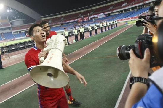 重庆队长用实力诠释忠诚 联赛最佳榜单是最大