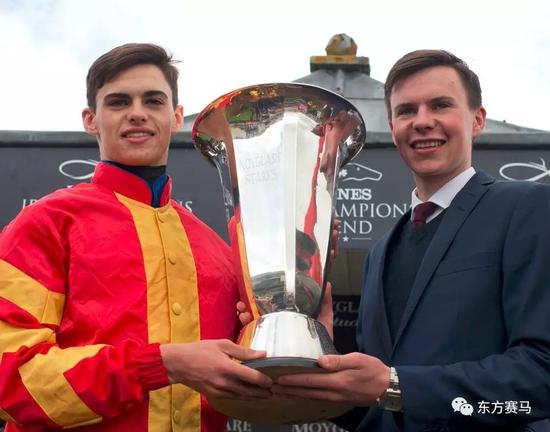 ▲图/Racing Post,岳本贤(右),岳品贤(左)