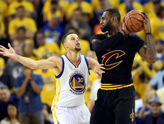 詹姆斯:我的偶像並非戰神AI而是此人和MJ-黑特籃球-NBA新聞影音圖片分享社區