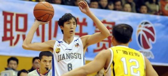 陈大伟:一位不得不说的广东退役球员_CBA_新