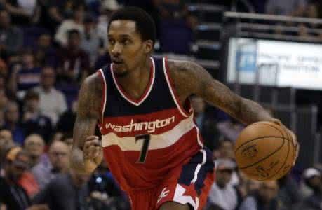 为何中国球员身体素质差 詹宁斯3个字说出真相