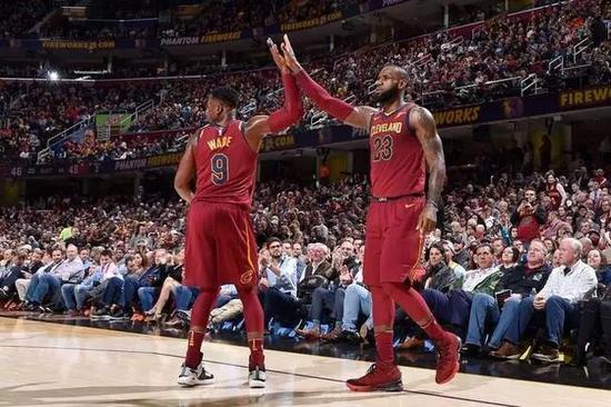 全世界都說他老了!只有他還信他叫閃電俠!-黑特籃球-NBA新聞影音圖片分享社區