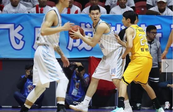 新疆男篮五虎出征国家队 3防守悍将有望战韩国