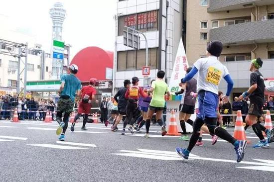 @大阪马拉松折返点