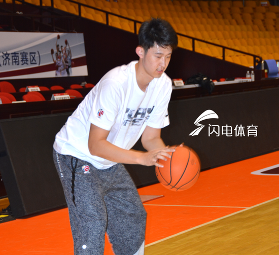山东男篮选择性训练五人参加 球迷购票迎利好