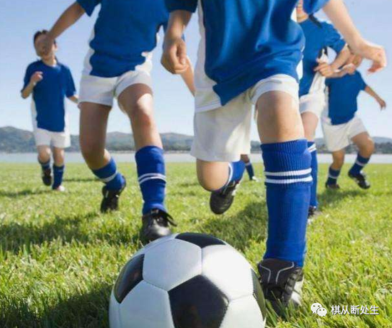 足球裤到哪买好点的,足球裤到哪买好点的呢