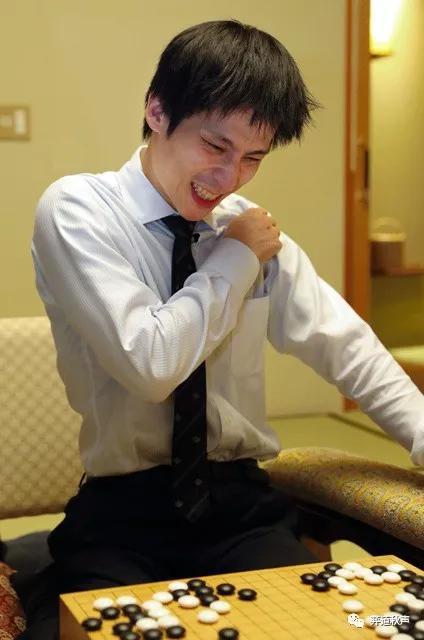 张栩满脸遗憾