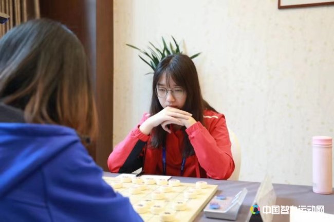 智运会象棋首金出炉 青年女子河北王子涵夺冠
