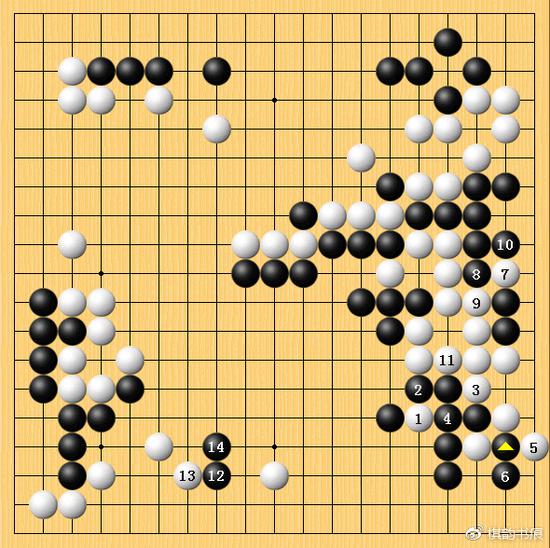 最后虽然朴廷桓，无奈周围被黑棋走得铁厚无比，柯洁一举占优。