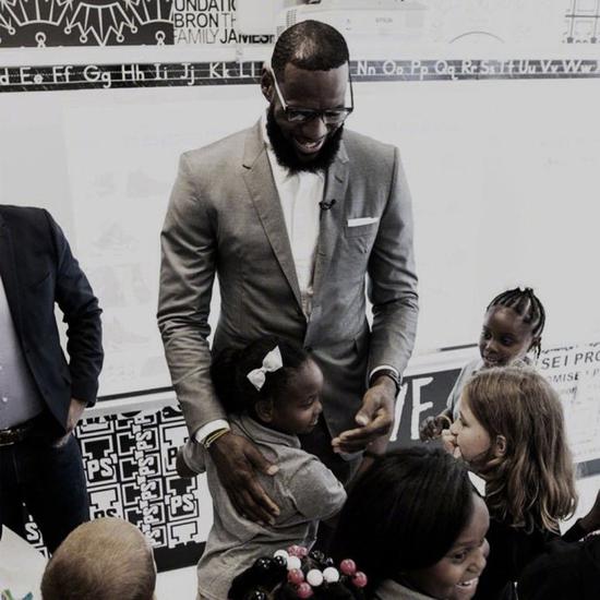 逗妹吐槽:我安东尼就是饿死也不会打替补…真