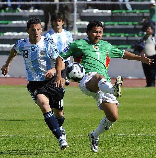 希丁克授意选出国青强阵 U21曲靖四国赛主题