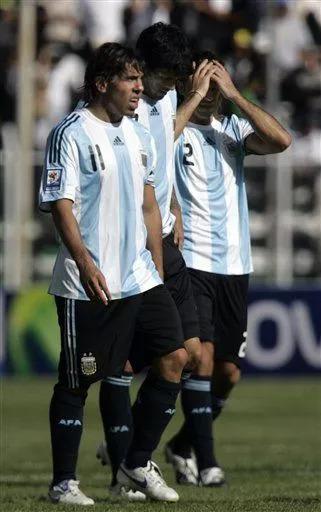 希丁克授意选出国青强阵 U21曲靖四国赛主题