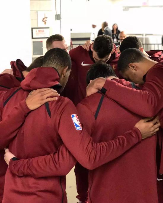 老将围攻新秀!总决赛球队1胜9败也是没谁了!