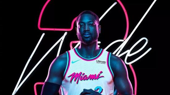 火鍋能力最強後衛！36歲卻依舊是頂級流量巨星 身體退步但意識依舊還是頂級！-黑特籃球-NBA新聞影音圖片分享社區