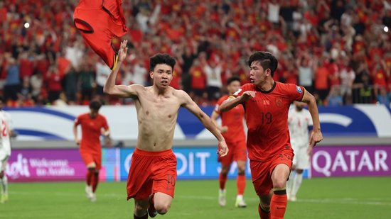 中国足球非血缘归化高薪低能 亟待系统性反思