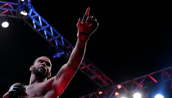 趣头条UFC达成合作 体育短视频成平台和用户