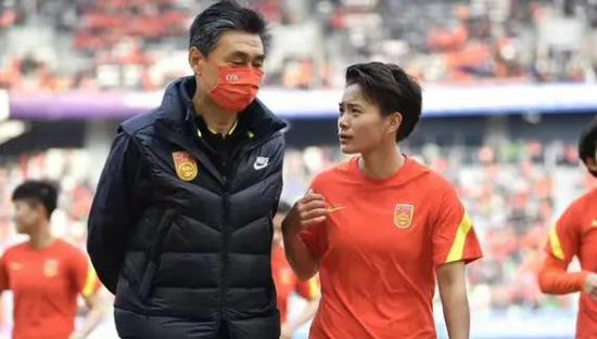 贾秀全与王霜