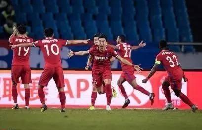 类似的热血故事,一次次在上演。