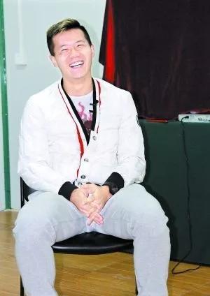 黄博文:把头发梳成大人模样……