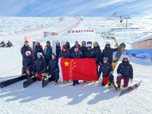 怎么进入国家队滑雪训练 0ca0-kpuunnc5035480.png