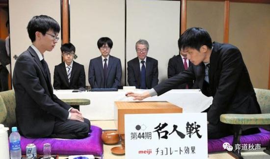 日本围棋史上最年轻名人诞生 芝野虎丸剑指新时代