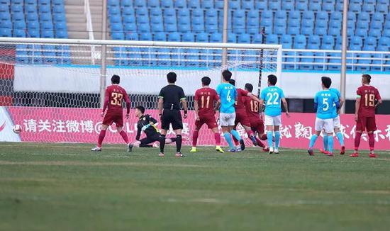 67分钟,淄博蹴鞠,20号田昕进球,1-0