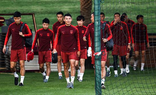2018年12月21日，中国男足训练备战。本文图片 视觉中国