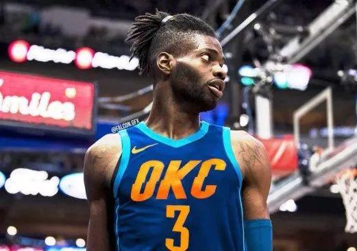 20+15+4！拿175W的底薪干2500W的活，厲害-黑特籃球-NBA新聞影音圖片分享社區