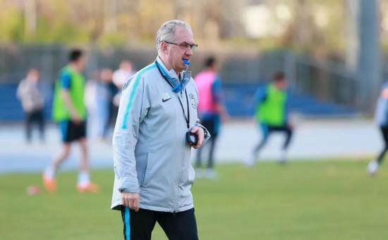 泰达表态不当天海反弹垫脚石 两连胜没让队员