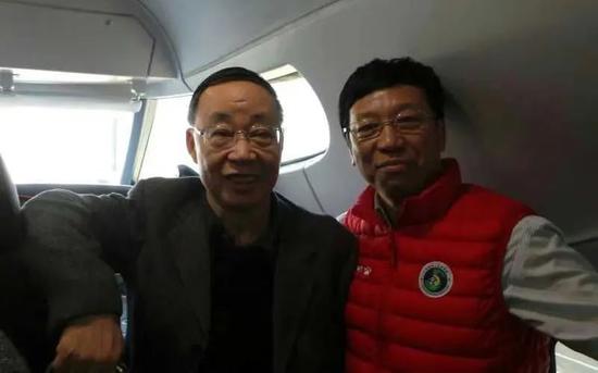 贵高速老总_高速堵车图片(3)