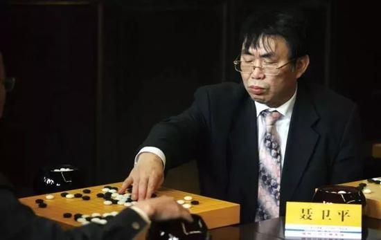 棋圣聂卫平