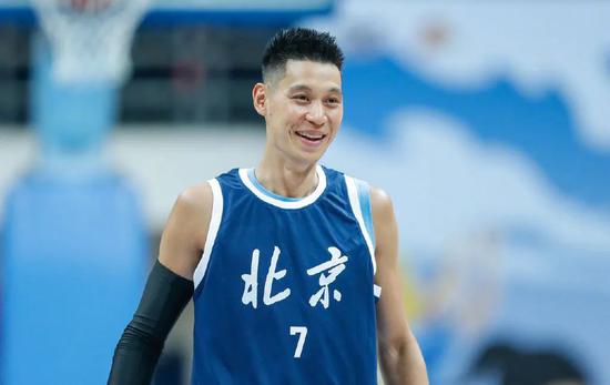 官宣!CBA正式回归,季后赛模式太疯狂了!