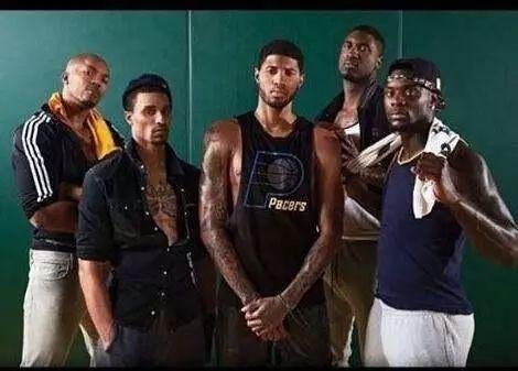 紙上談兵 | 儘管曾鬧僵但仍受球迷愛戴！他依舊是這的王-黑特籃球-NBA新聞影音圖片分享社區