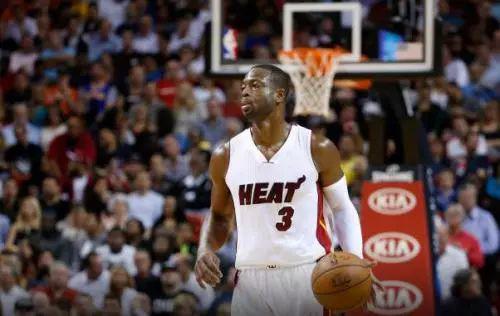 童話般的結尾!時隔近兩年,邁阿密人又迎回了他們的王!-黑特籃球-NBA新聞影音圖片分享社區