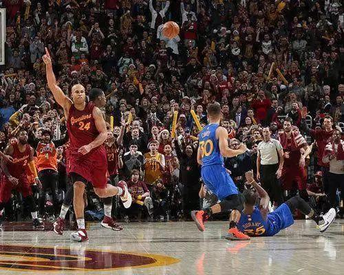 人物 | 統治攻防的死神！他現在已比詹姆斯更強？-黑特籃球-NBA新聞影音圖片分享社區