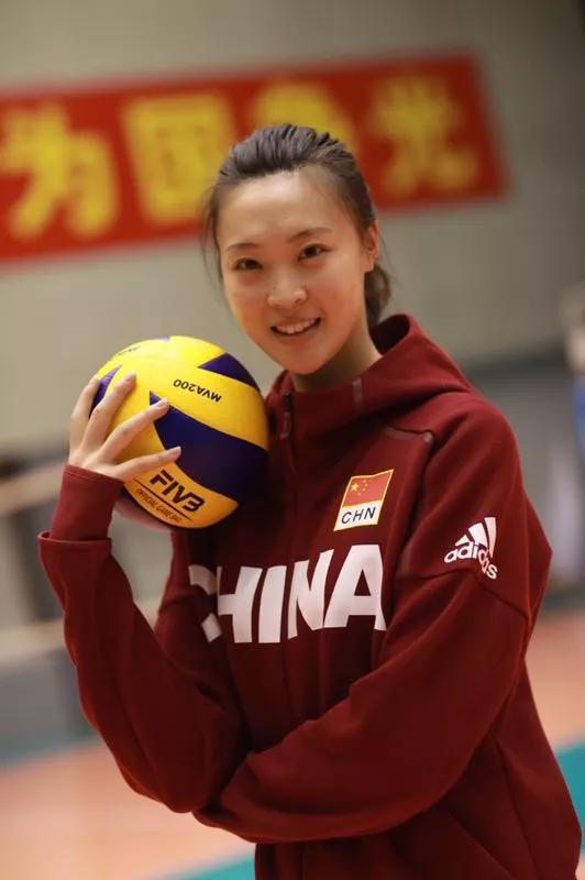 2018年2月3日，常州大学体育馆，惠若琪正式为自己的职业生涯画上句号。