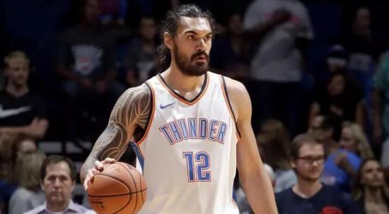 低調站在三巨頭身後！他是威少最愛的人！-黑特籃球-NBA新聞影音圖片分享社區