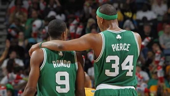 深度 | 致敬儀式變鬧劇!幾大傳奇互懟誰吃大虧?-黑特籃球-NBA新聞影音圖片分享社區
