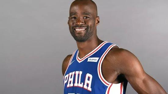 闊別5年回歸！他曾是力壓魔獸的內線基石 還曾讓McGrady求賢若渴！-黑特籃球-NBA新聞影音圖片分享社區